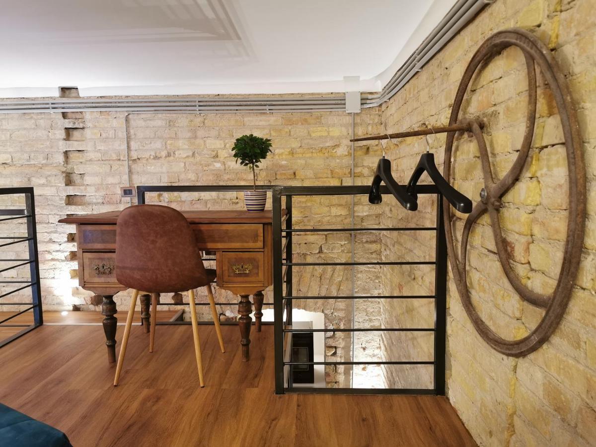 The Address Loft 22Ppl Apartment Budapest Exterior photo